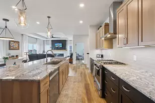 655 Ridge View Ln, Oregon, WI 53575 - Photo 12