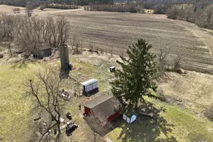 265 Fawn Ct, Oxford, WI 53952 - Photo 4