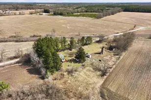 265 Fawn Ct, Oxford, WI 53952 - Photo 12