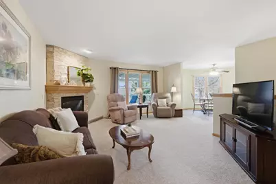 1609 Oakridge Way, Stoughton, WI 53589 - Photo 10