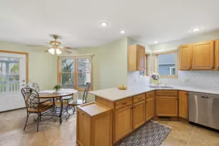 1609 Oakridge Way, Stoughton, WI 53589 - Photo 6