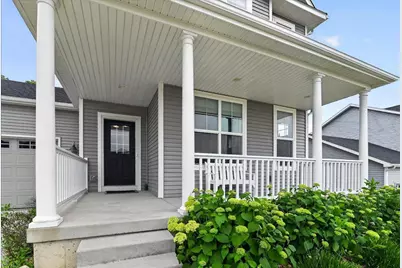 523 Tawny Elm Parkway, Verona, WI 53593 - Photo 2