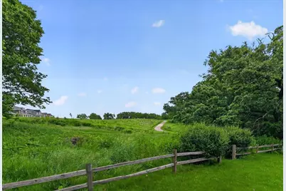 523 Tawny Elm Parkway, Verona, WI 53593 - Photo 4