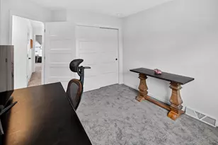523 Tawny Elm Pkwy, Verona, WI 53593 - Photo 20
