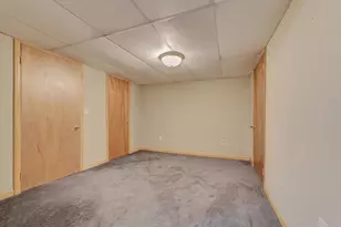 329 N Heatherstone Dr, Sun Prairie, WI 53590 - Photo 28