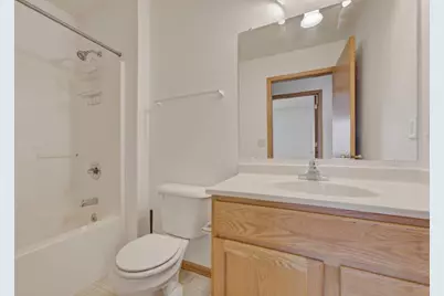 329 N Heatherstone Drive, Sun Prairie, WI 53590 - Photo 24