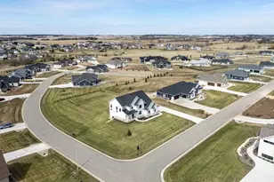 6629 Morning Dew Ln, DeForest, WI 53590 - Photo 2