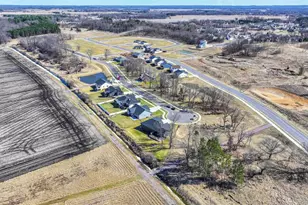 405 Prairie View Dr, Portage, WI 53901 - Photo 16