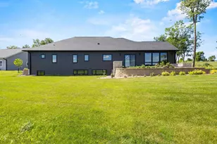 405 Prairie View Dr, Portage, WI 53901 - Photo 54