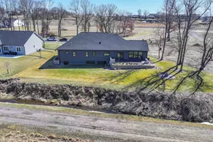 405 Prairie View Dr, Portage, WI 53901 - Photo 14