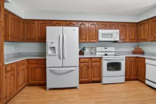 61 Oak Creek Trail, Madison, WI 53717 - Photo 36