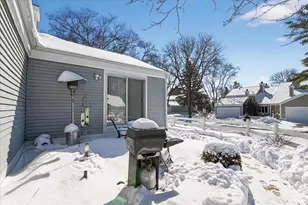 61 Oak Creek Trail, Madison, WI 53717 - Photo 16