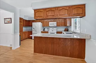 61 Oak Creek Trail, Madison, WI 53717 - Photo 32