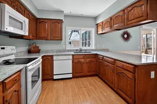 61 Oak Creek Trail, Madison, WI 53717 - Photo 38