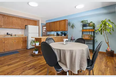 818 Redland Drive, Madison, WI 53714 - Photo 10