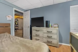 818 Redland Dr, Madison, WI 53714 - Photo 24