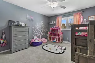 818 Redland Dr, Madison, WI 53714 - Photo 14