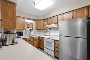 340 N Allen St, Madison, WI 53726 - Photo 14