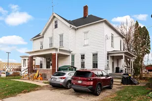 1420 9th St, Monroe, WI 53566 - Photo 2