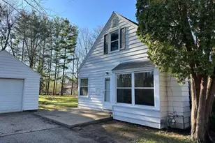 387 N Wisconsin St, Berlin, WI 54923 - Photo 2