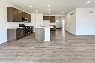 1916 Mulberry St, Sauk City, WI 53589 - Photo 6