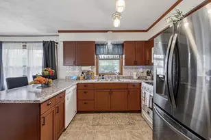 1422 Diamond Ct, Sun Prairie, WI 53590 - Photo 12