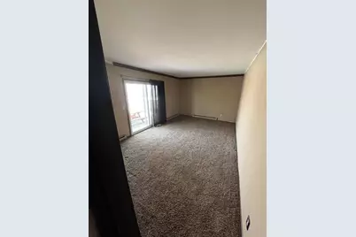 1690 W Ripple Avenue, Oshkosh, WI 54904 - Photo 8