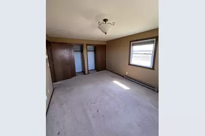 1690 W Ripple Avenue, Oshkosh, WI 54904 - Photo 10