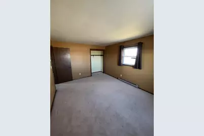 1690 W Ripple Avenue, Oshkosh, WI 54904 - Photo 12