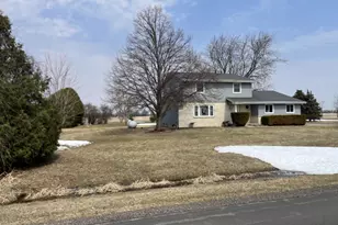 1690 W Ripple Ave, Oshkosh, WI 54904 - Photo 2