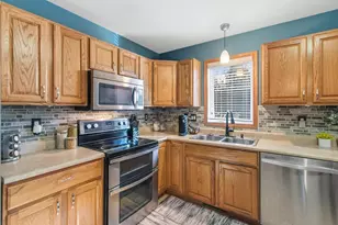 111 W Thomas St, Poynette, WI 53955 - Photo 14