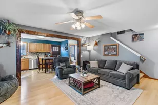 111 W Thomas St, Poynette, WI 53955 - Photo 4