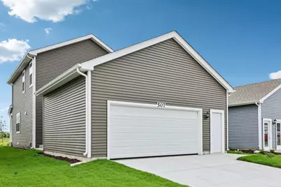 553 Trysil Aly N, Stoughton, WI 53589 - Photo 2