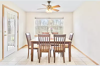 630 Riverview Court, Jefferson, WI 53549 - Photo 4