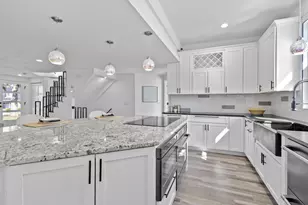 623 Summit Rd, Madison, WI 53704 - Photo 18