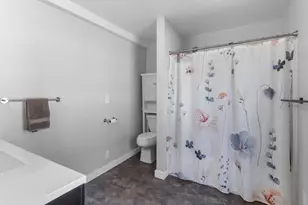 321 Clarence St, Fort Atkinson, WI 53538 - Photo 16