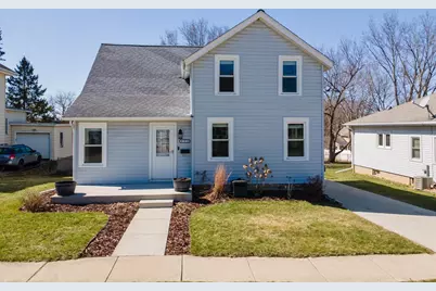 321 Clarence Street, Fort Atkinson, WI 53538 - Photo 1