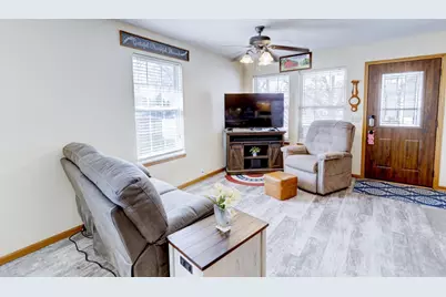 403 Hanson Road, Stoughton, WI 53589 - Photo 2