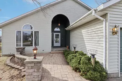 620 Ogden Street, Jefferson, WI 53549 - Photo 4