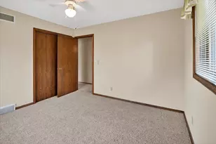 1570 Kuhle Dr, Sun Prairie, WI 53590 - Photo 22