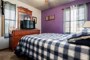 726 E Petunia Ln, Beloit, WI 53511 - Photo 38