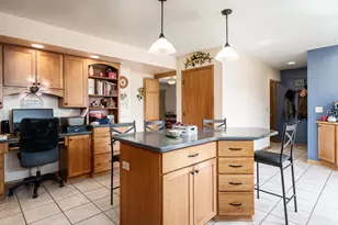 726 E Petunia Ln, Beloit, WI 53511 - Photo 20