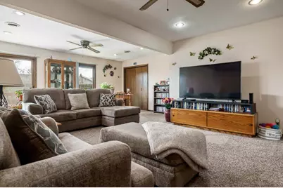 726 E Petunia Lane, Beloit, WI 53511 - Photo 26