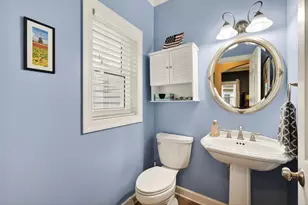1500 Kentlands Ct, Waunakee, WI 53597 - Photo 16