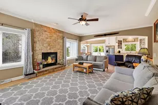 1500 Kentlands Ct, Waunakee, WI 53597 - Photo 12