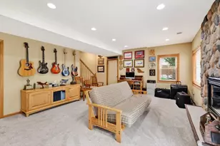 1500 Kentlands Ct, Waunakee, WI 53597 - Photo 32