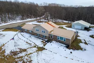 N2349 Overgaard Rd, Elroy, WI 53929 - Photo 36