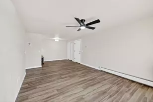 4332 Melody Ln, Madison, WI 53704 - Photo 18