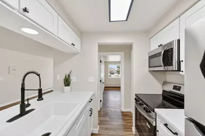 4332 Melody Lane #5, Madison, WI 53704 - Photo 6