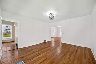 203 S 1st St, Janesville, WI 53536 - Photo 22